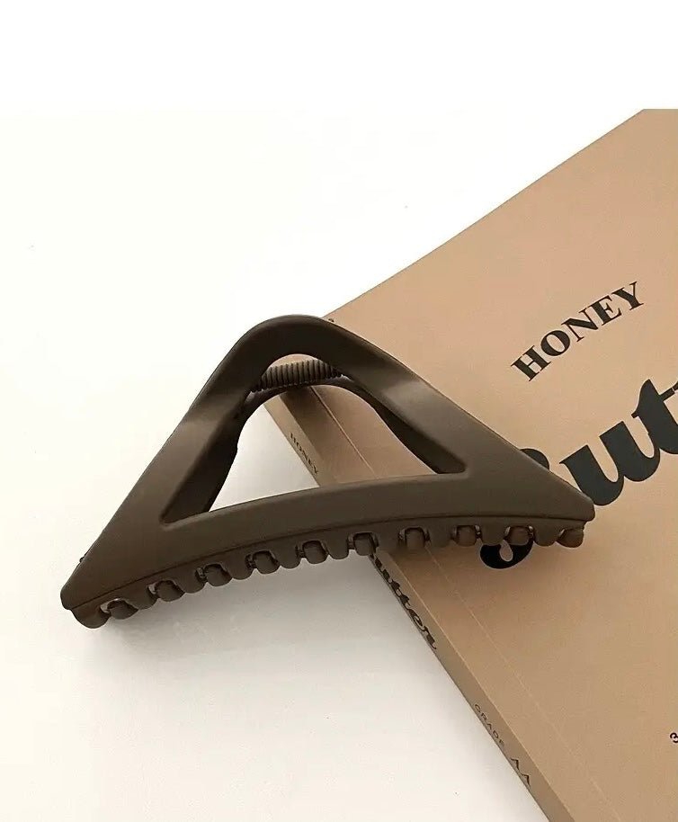 Large Triangle Hair Claw Clip